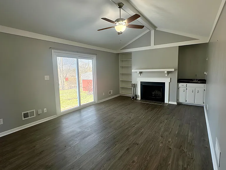 8510 Michael Edward Dr — Photo 5