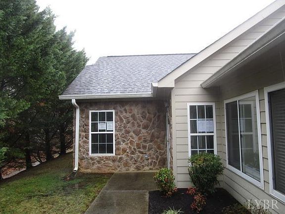 3rd image of 234 Salisbury Cir