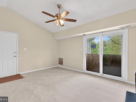 5th image of 5708 Shadwell Ct Unit 106