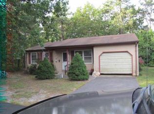 24 Chelsea Dr, Whiting, NJ 08759