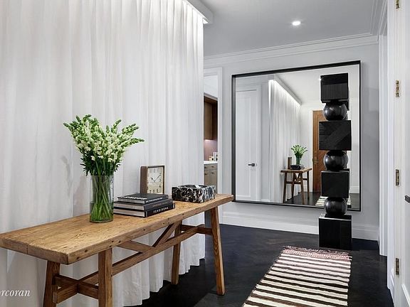 5th image of 100 Barclay St APT 26A