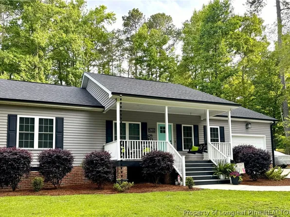 2405 Overbrook Ln, Sanford, NC 27330