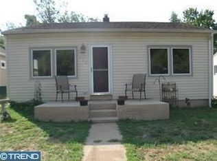 212 Elizabeth St, Bordentown, NJ 08505