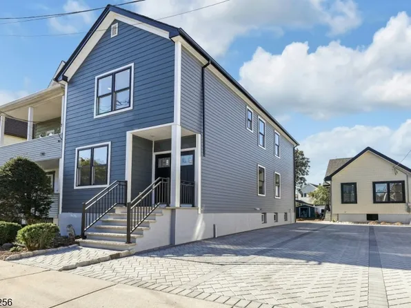 46 Tuttle St, Wallington Boro, NJ 07057
