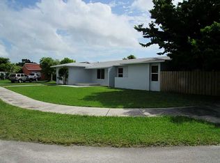 10520 SW 164th St, Miami, FL 33157