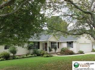 385 McDowell Cir, Boaz, AL 35957