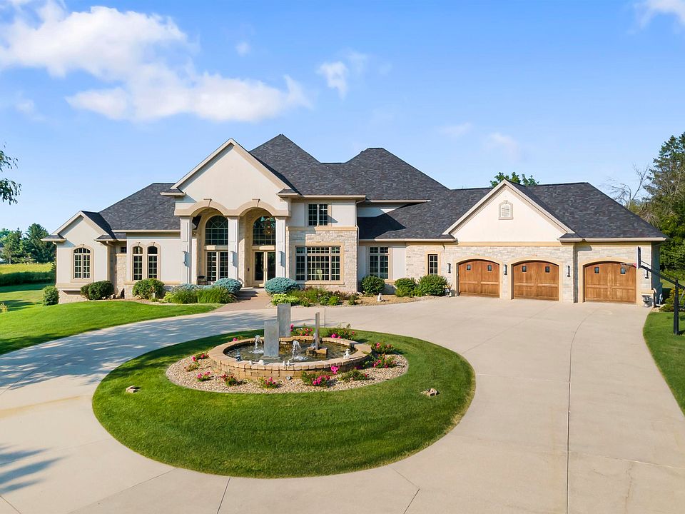 1st image of 501 N Highland Dr