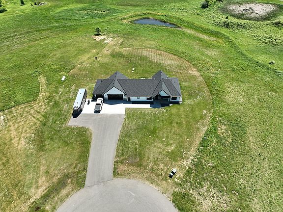3rd image of 6055 Scenic View Ct