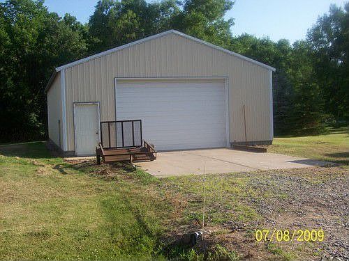 3rd image of 13157 Shoreview Dr