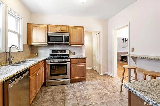 All stainless steel appliances.