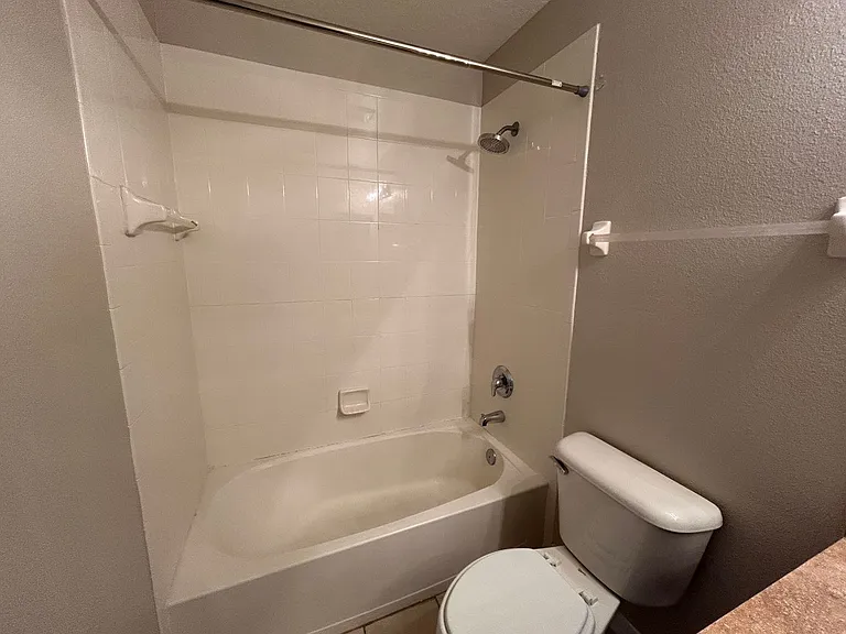 458 Tradition Ln — Photo 21