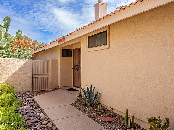 4th image of 311 E Suntree St