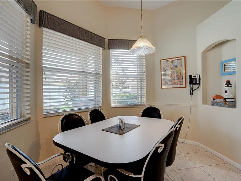 15323 Fiorenza Cir — Photo 23