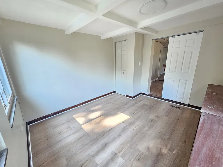 5234 Waltherman St — Photo 7