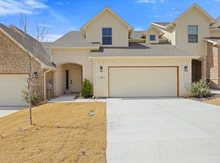 254 Legacy Blvd, Weatherford, TX 76085