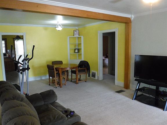 5th image of 1709 Newton St