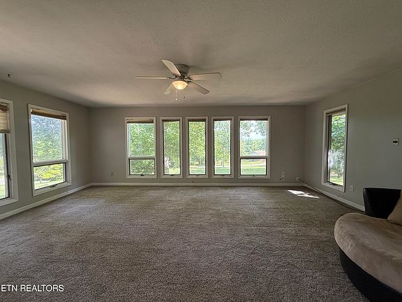 5th image of 104 Mainsail Rd