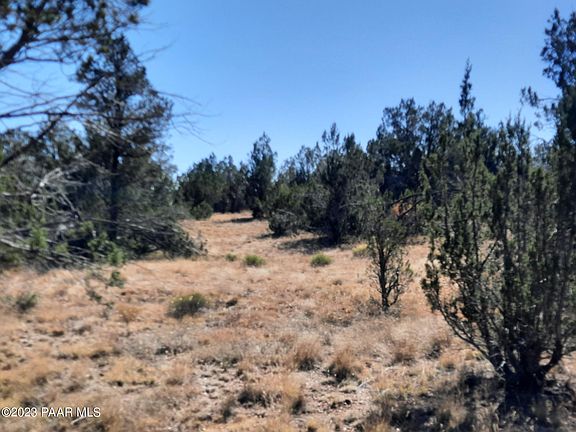 4th image of 31426 W Avenida Oveja