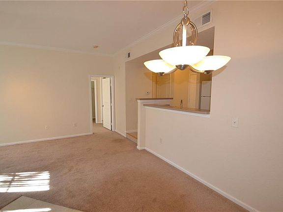 4th image of 9414 Crescent Loop Cir APT 205