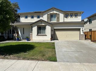 373 Golden Leaf Ct, Tracy, CA