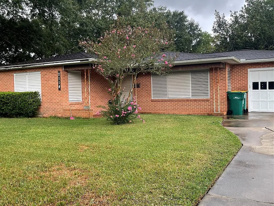2114 Evergreen Ln