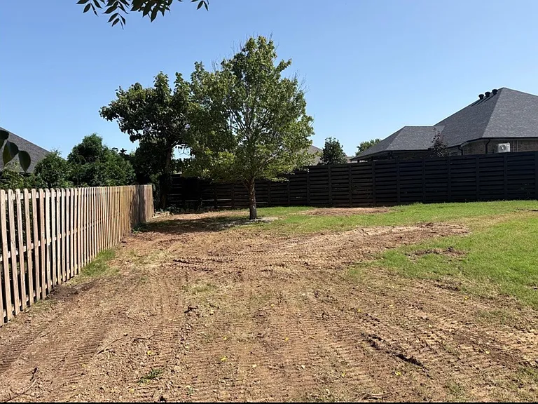 2003 NE Oak Trail Rd — Photo 14