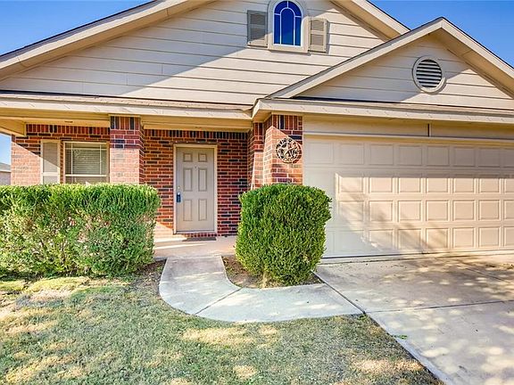 3rd image of 801 Encinita Dr