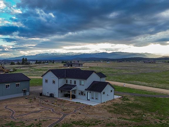 4th image of 44 Big Moose Rd