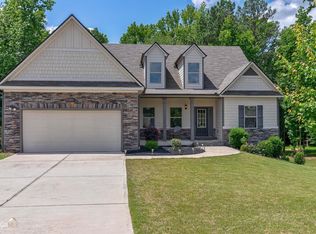 108 Water Lily Way, Hull, GA 30646