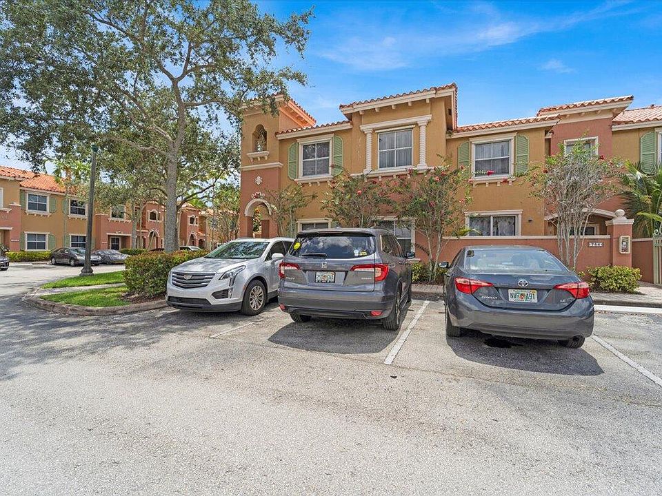 1st image of 792 SW 106th Avenue #1901