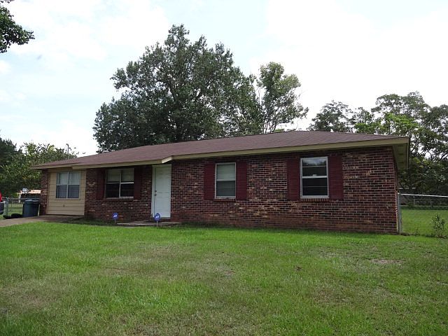 1st image of 104 Westview Dr