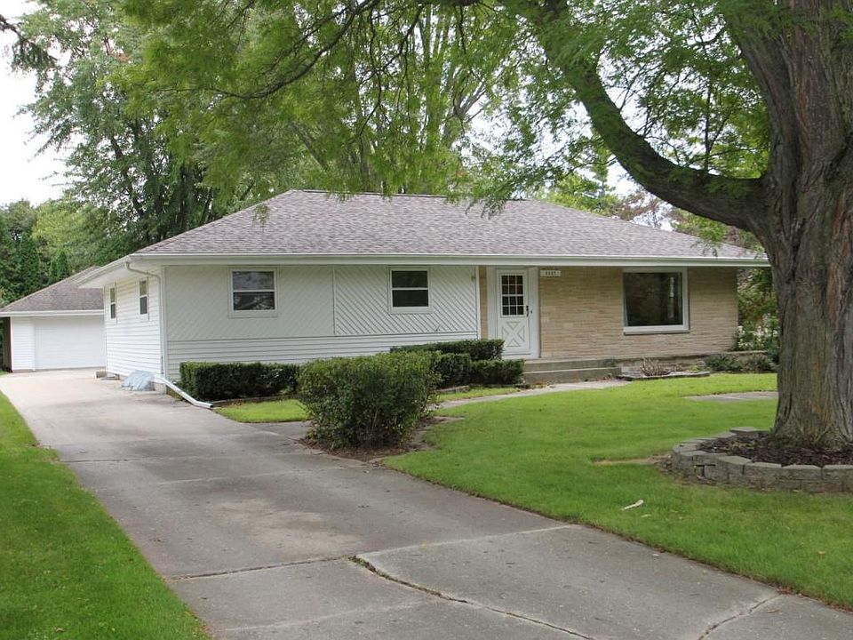 1st image of 2327 Illinois Ave
