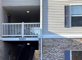 5301 Carolina Crossings Way UNIT 102, Louisville, KY 40219