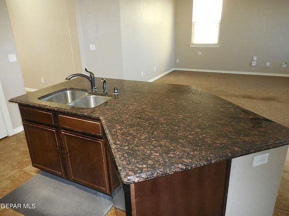 4th image of 11332 Blue Barrel St #1