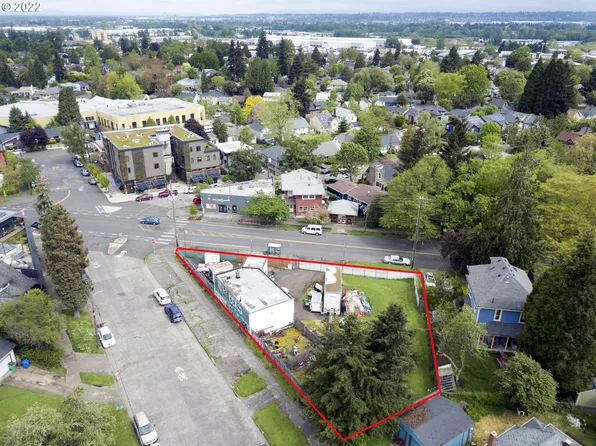904 NE Dekum St, Portland, OR 97211