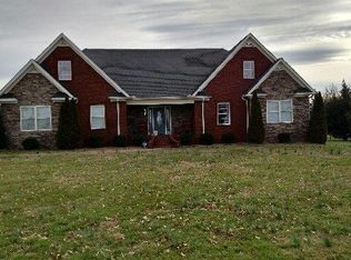 672 Key Rd, Lafayette, TN 37083