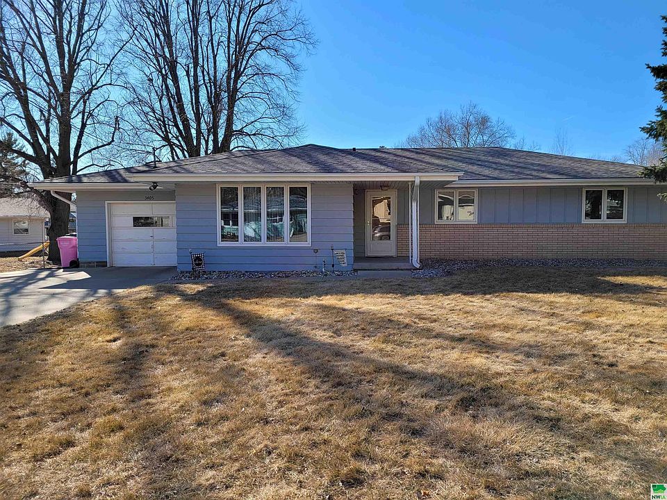 1st image of 3405 Maplewood St