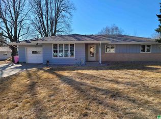 3405 Maplewood St, Sioux City, IA 51104