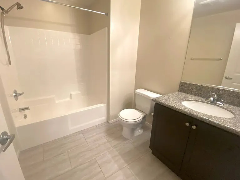 13024 Union Ave #301 — Photo 19