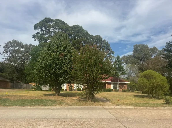 9313 Newcastle Blvd, Shreveport, LA 71129