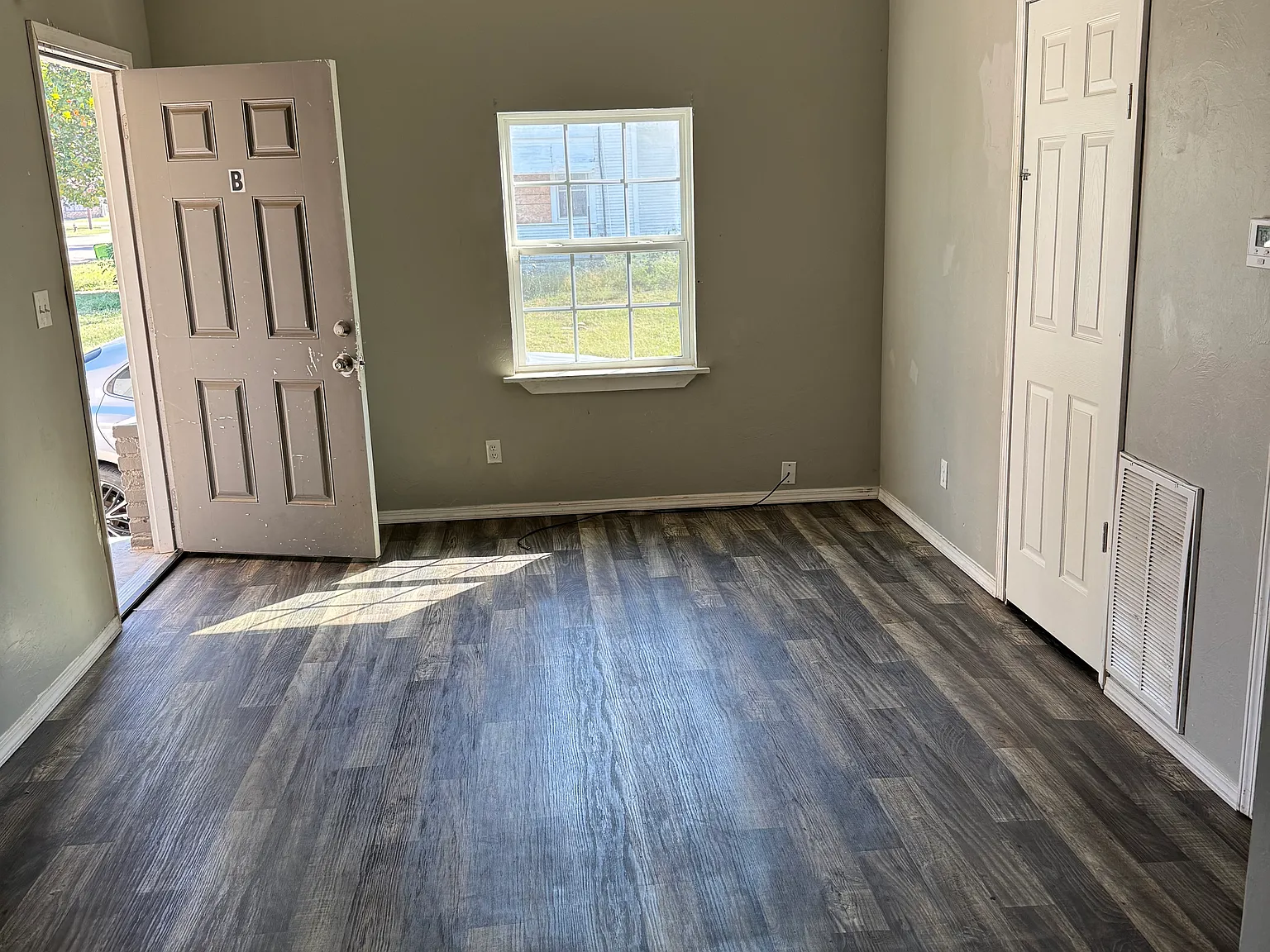 1 bed, $750 — Photo 3