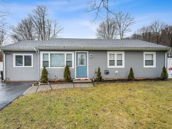 5 Morton Court, East Haven, CT 06512