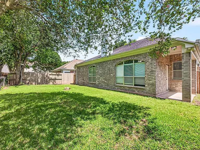20906 Nettlebrook Ln — Photo 30