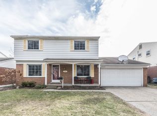 33027 Perth St, Livonia, MI 48154