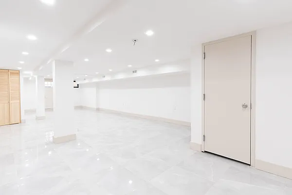 Rented by EXP Realty NYC | media 74