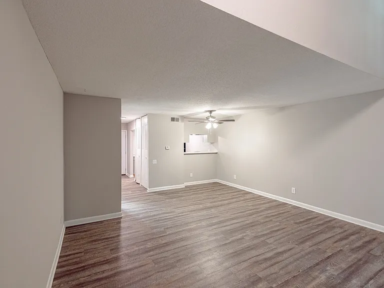 Keystone Apartments — Photo 46