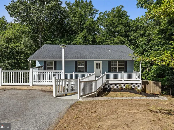 12525 Adobe Cir, Lusby, MD 20657