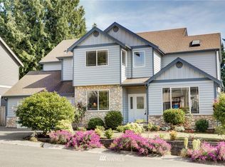 975 NW 198th Pl, Shoreline, WA 98177