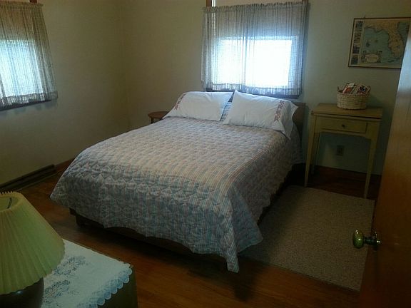 4th image of 2804 Stadium Dr