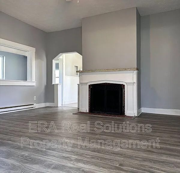 737-773 Bourbon St #737-C — Photo 2